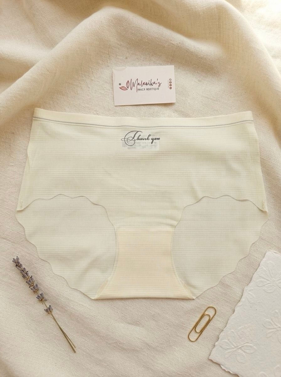 Paper Seamless Panties